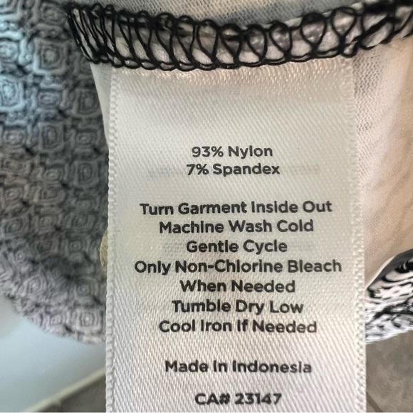 Talbots White & Black Medallion Print Sleeveless Tank Split Neck Midi Dress Sz L - Picture 8 of 11